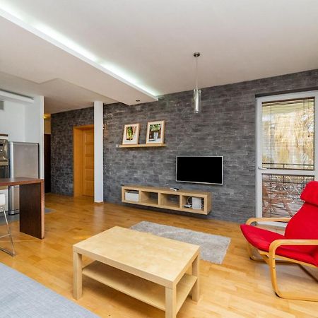 Grey By Oneapartments Гданск Екстериор снимка
